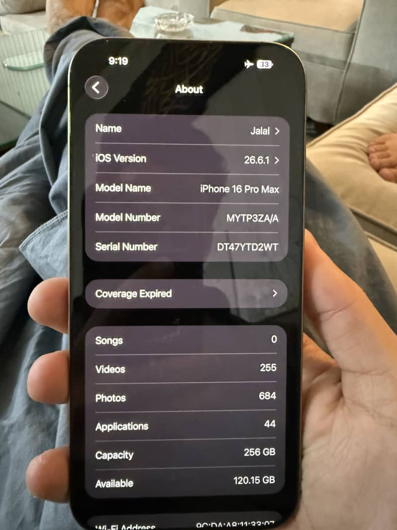 Apple iPhone 16 Pro Max 3