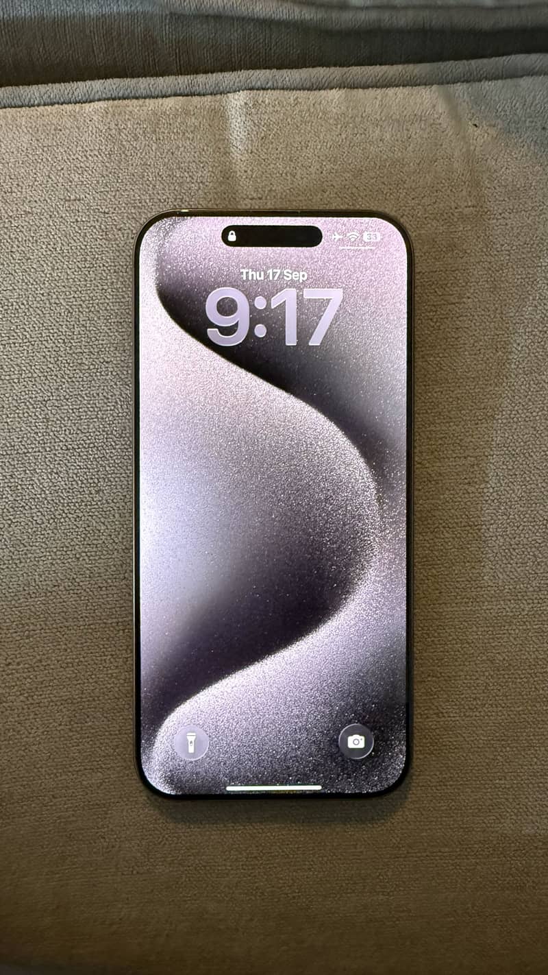 Apple iPhone 16 Pro Max 6