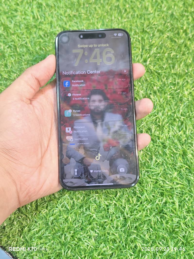 Apple iPhone 15 Pro Max 6