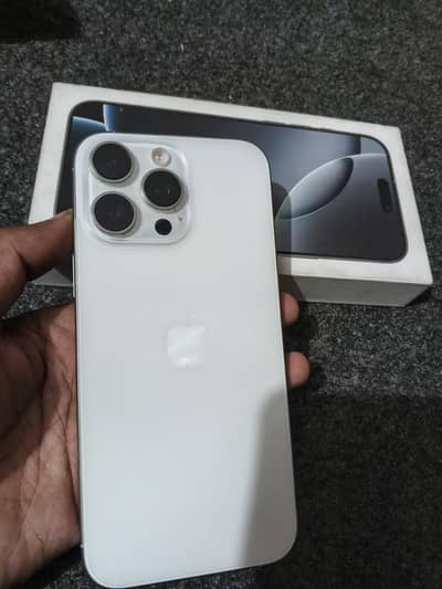 Apple iPhone 16 Pro Max JV 256 GB