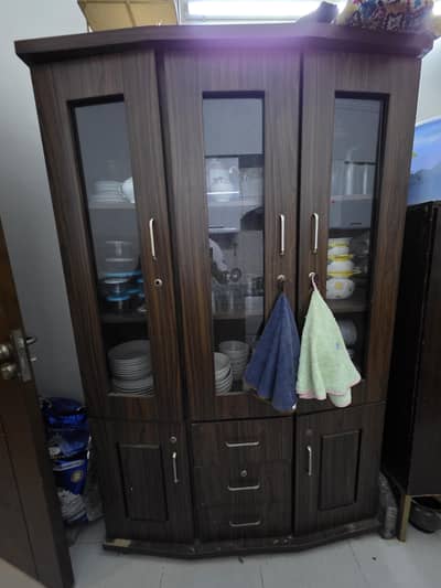 kitchen cabinet