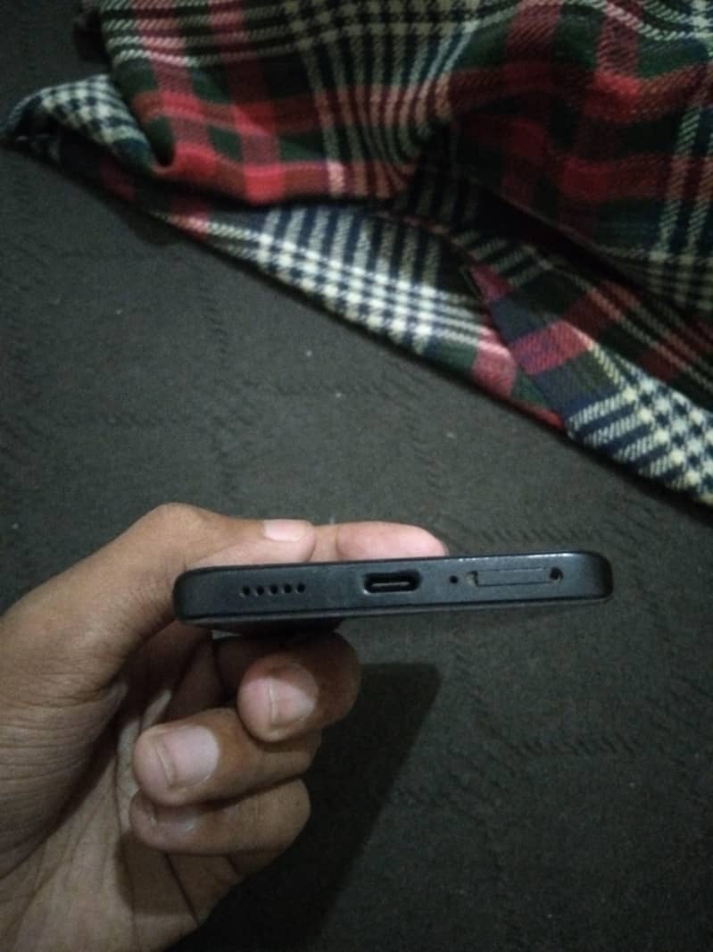 Xiaomi Redmi Note 13 Pro Plus 4