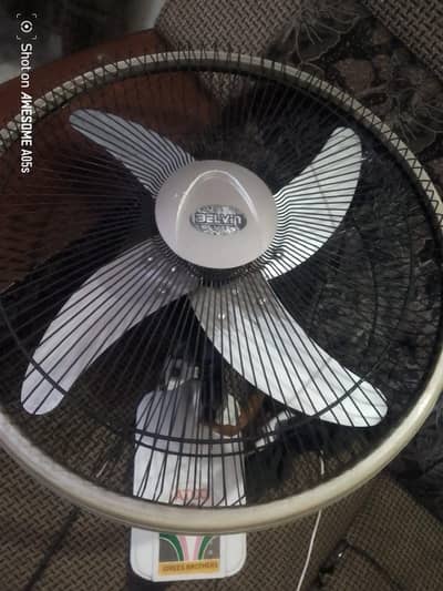 Bracket Fan