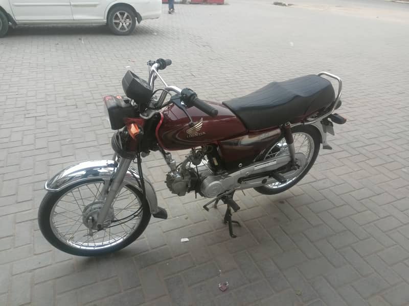 Honda cd70 4