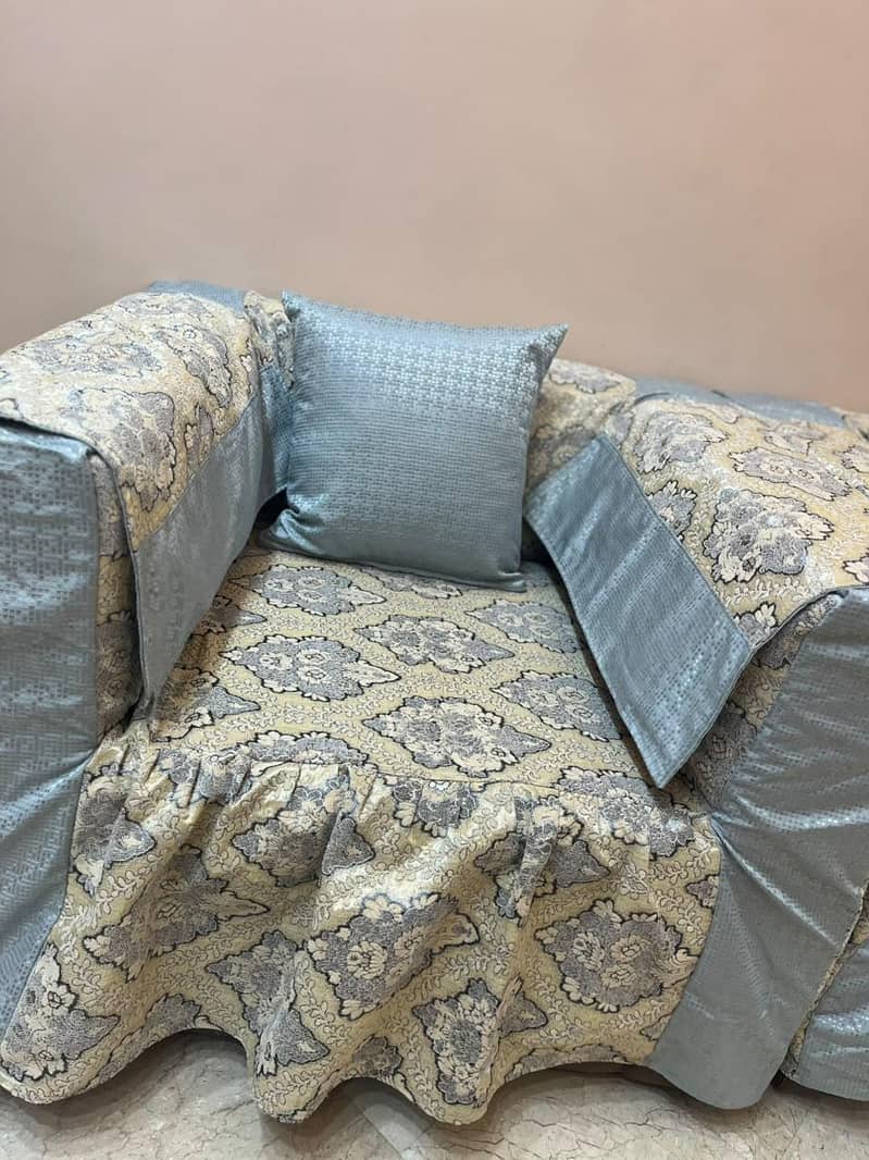 sofa set 1,1,3 3