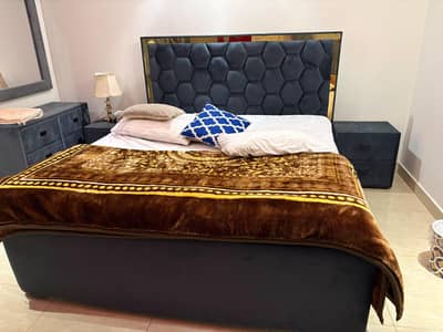 Complete Bed Set