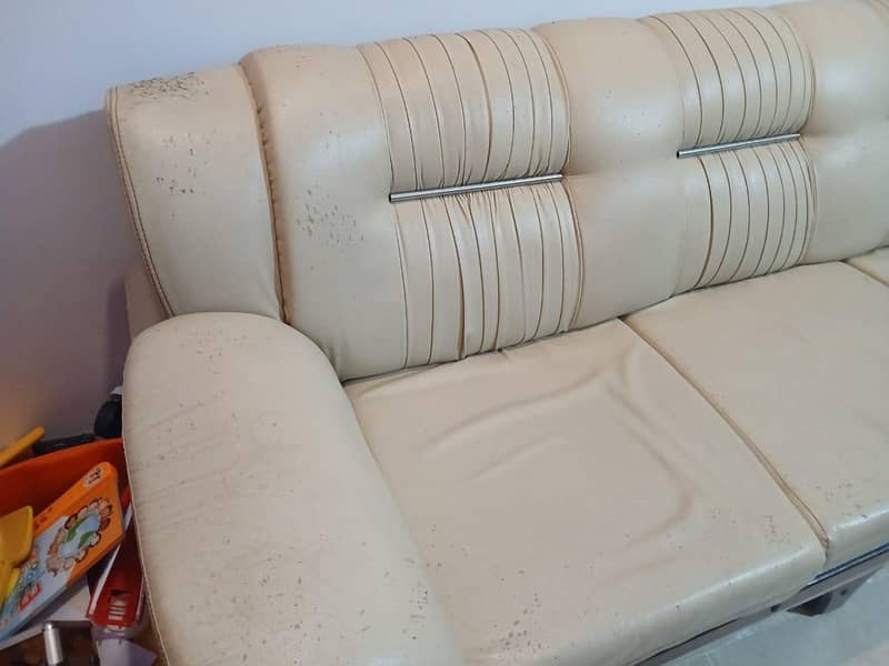 Sofa Set- 7 seater 2