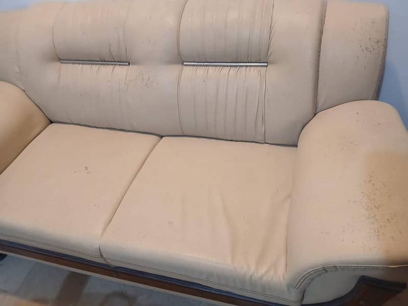 Sofa Set- 7 seater 4