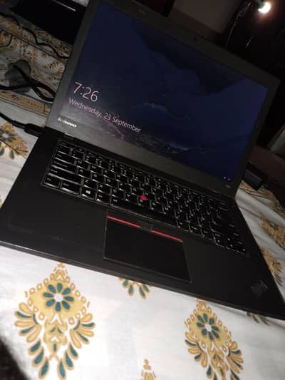 Lenovo Thinkpad 8gb ram 256gb SSD in good condition