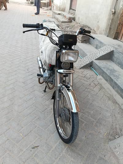 Unique 2014 model