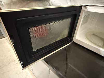 Dawlance microwave oven