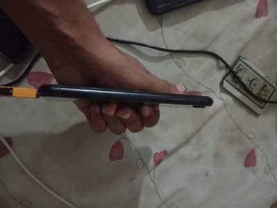 Apple iPhone XR