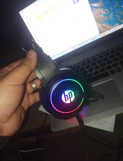 hp lightning crystal clear headphone
