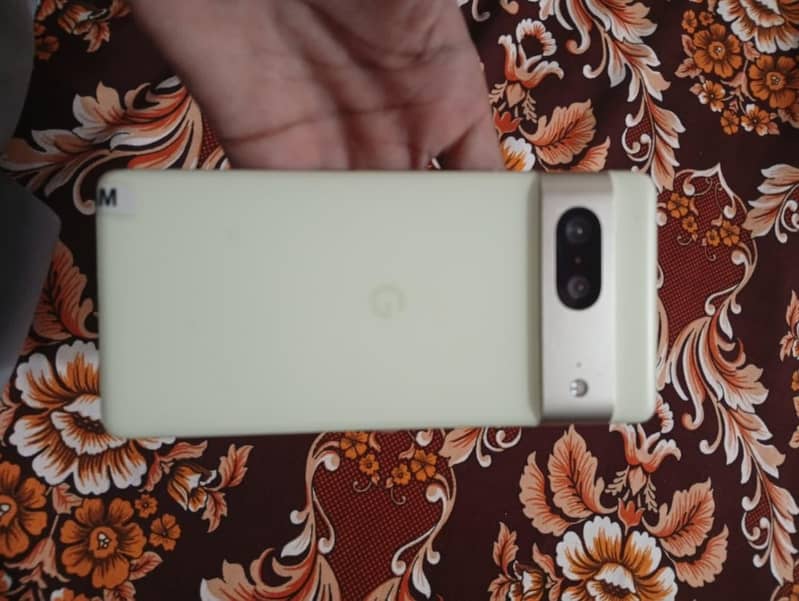 Google Pixel 7 5