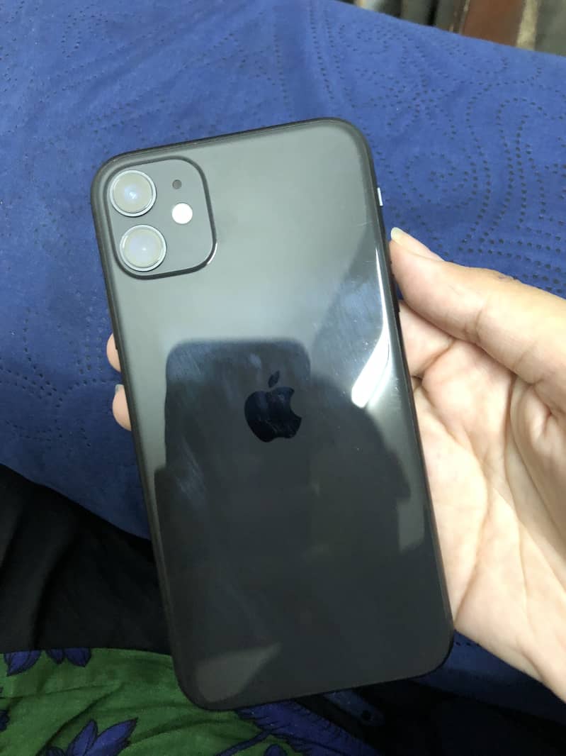 Apple iPhone 11 3