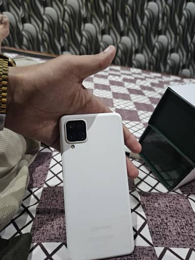 Samsung Mobile A12 with box 4/128