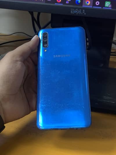 Samsung Mobile A50