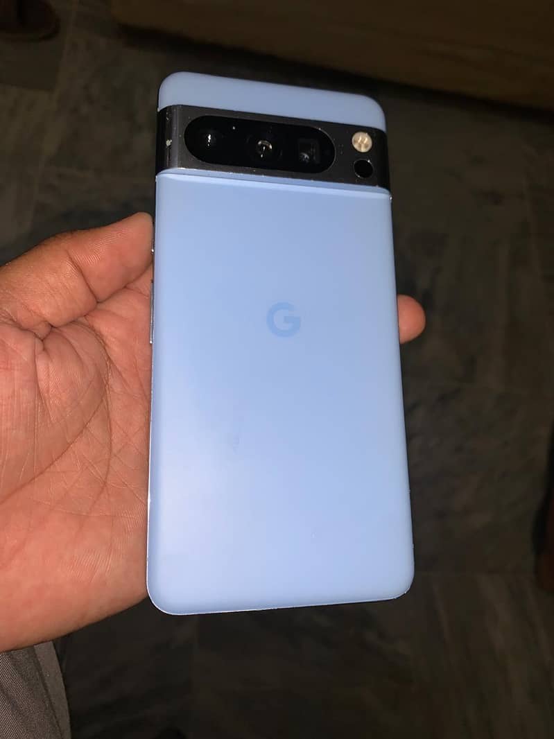 Google Pixel 8 Pro 0