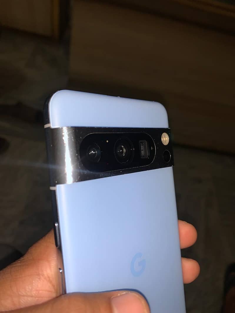 Google Pixel 8 Pro 4