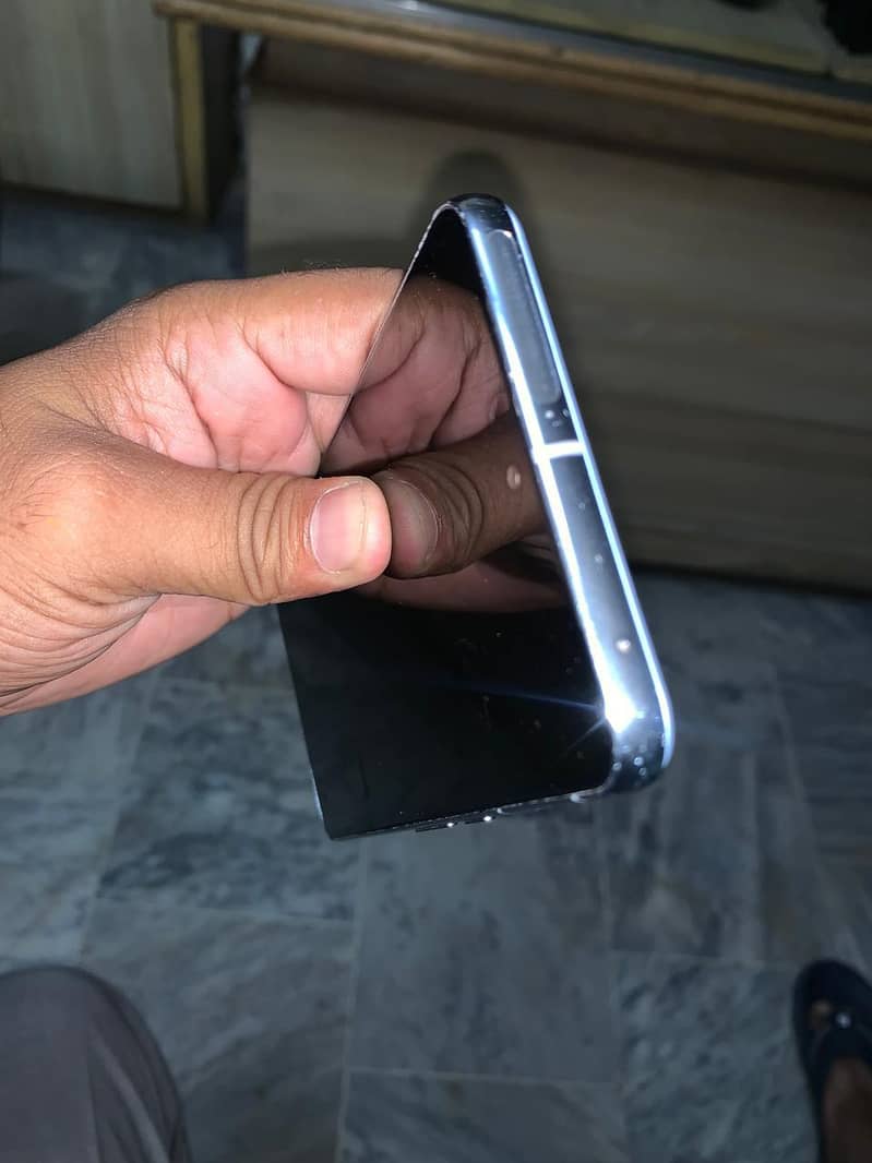 Google Pixel 8 Pro 7