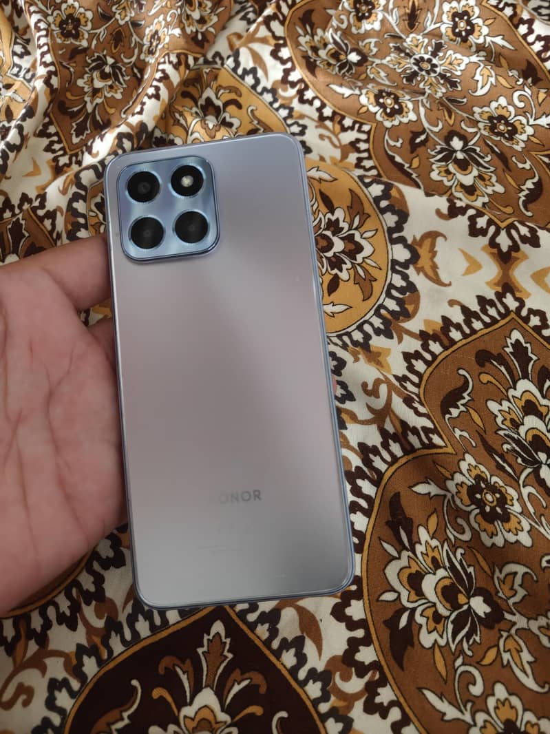 Honor X6 0
