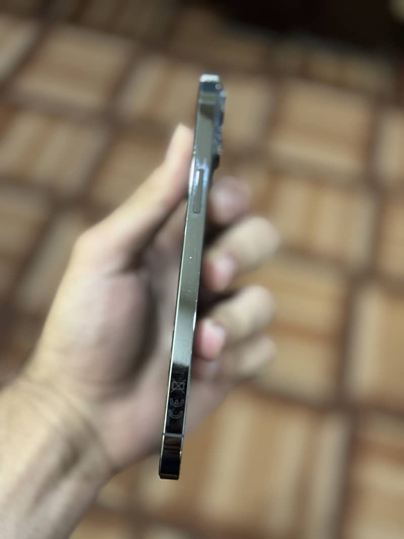 iPhone 256 0