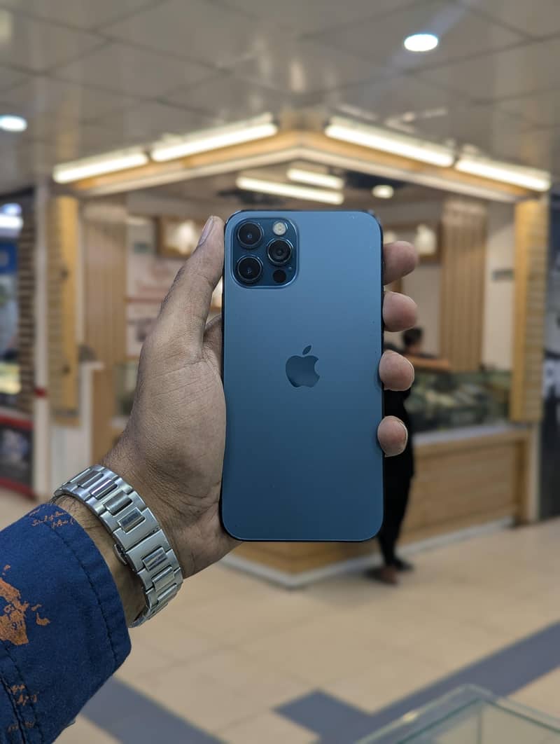 Apple iPhone 12 Pro 0