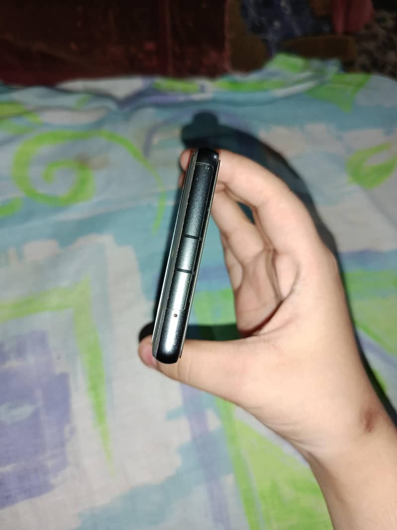 Google Pixel 7a 1