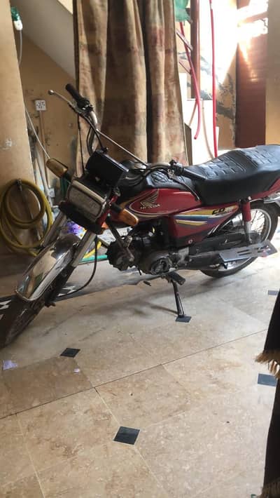 Honda  CD 70