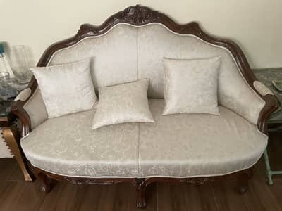 Victorian Style -  5 Seater