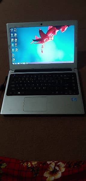 Acer Aspire V5-471G Laptop for Sale