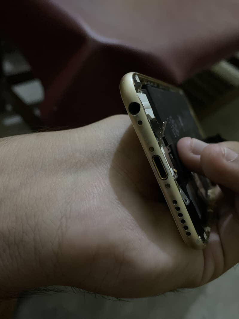 Apple iPhone 6 2