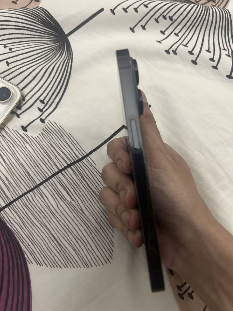 iphone 14 pro 3