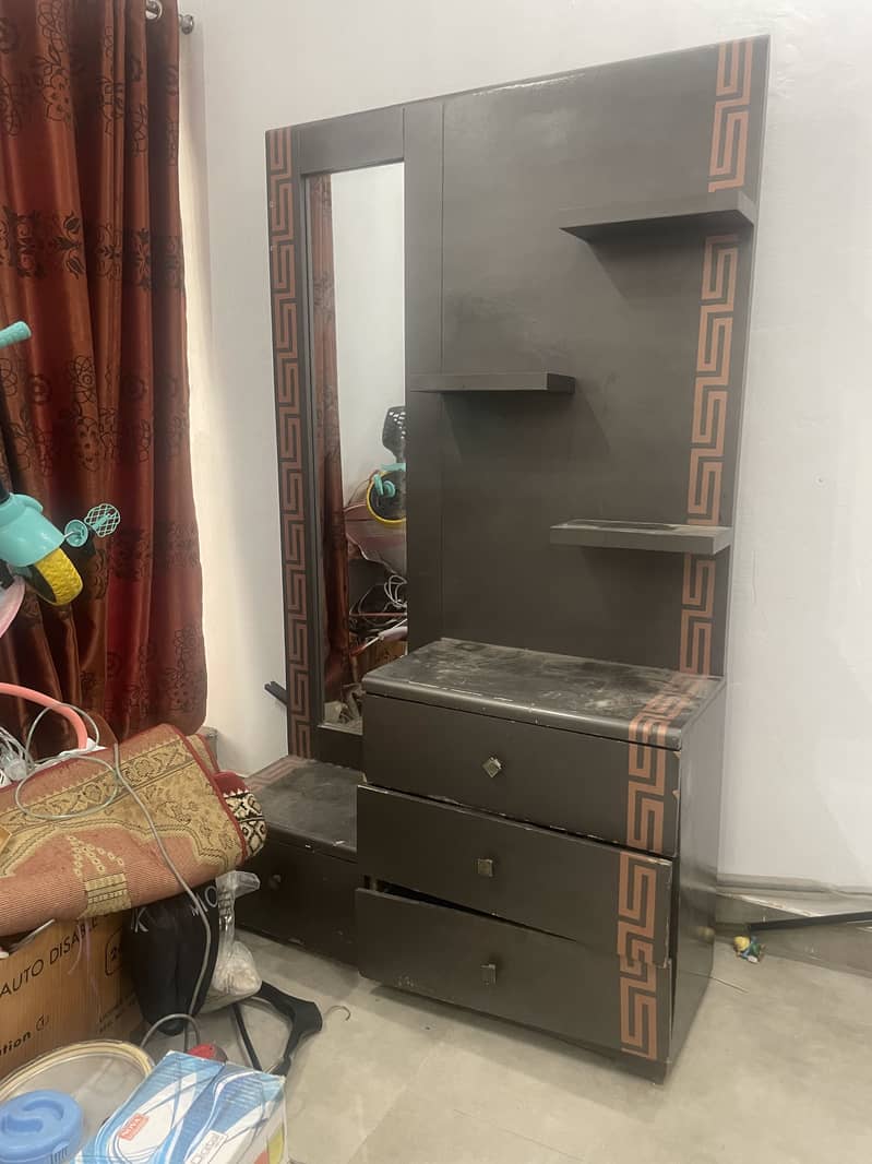 Dressing Table 1