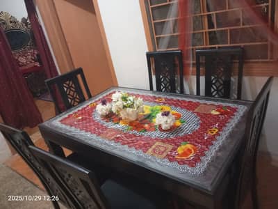 6 chair Dinning Table Set