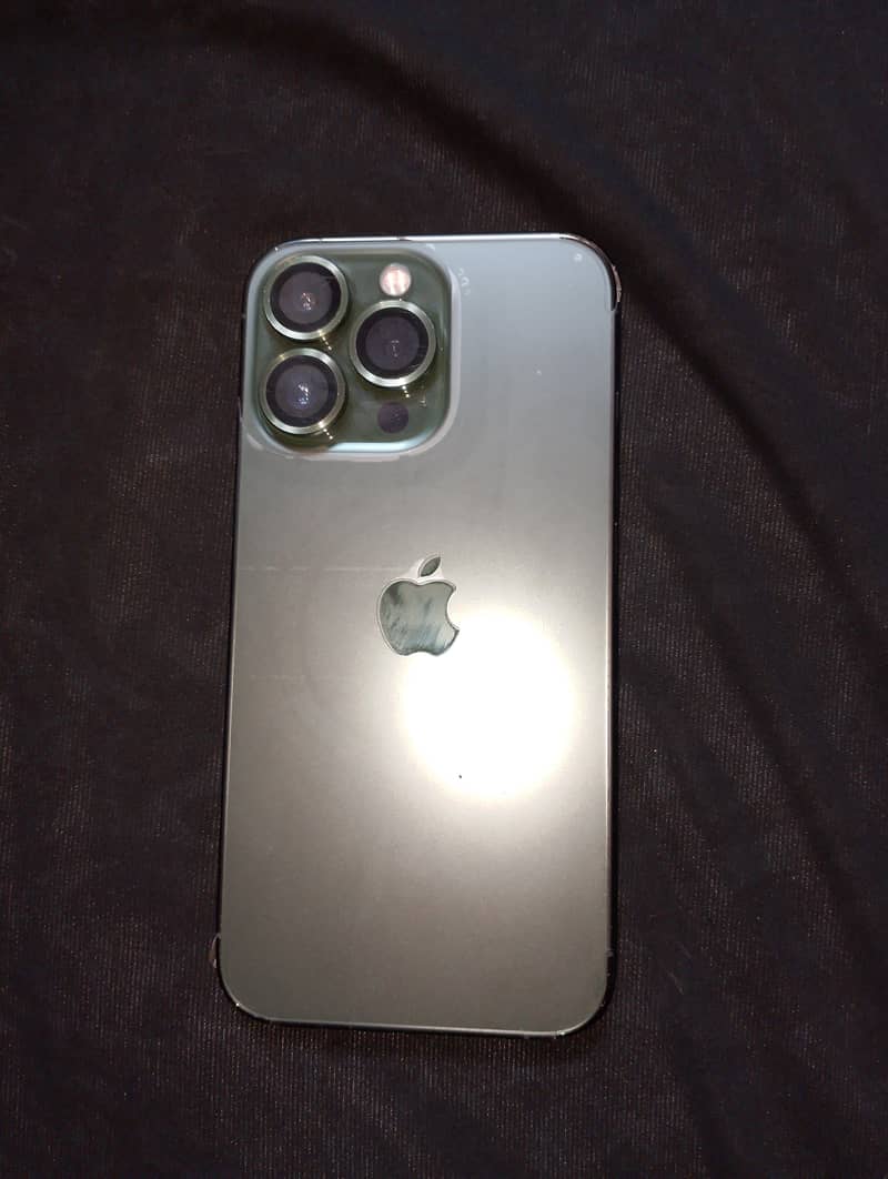 Apple iPhone 13 Pro 10