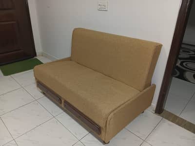 2piece sofa cumbed (3+2 seater)