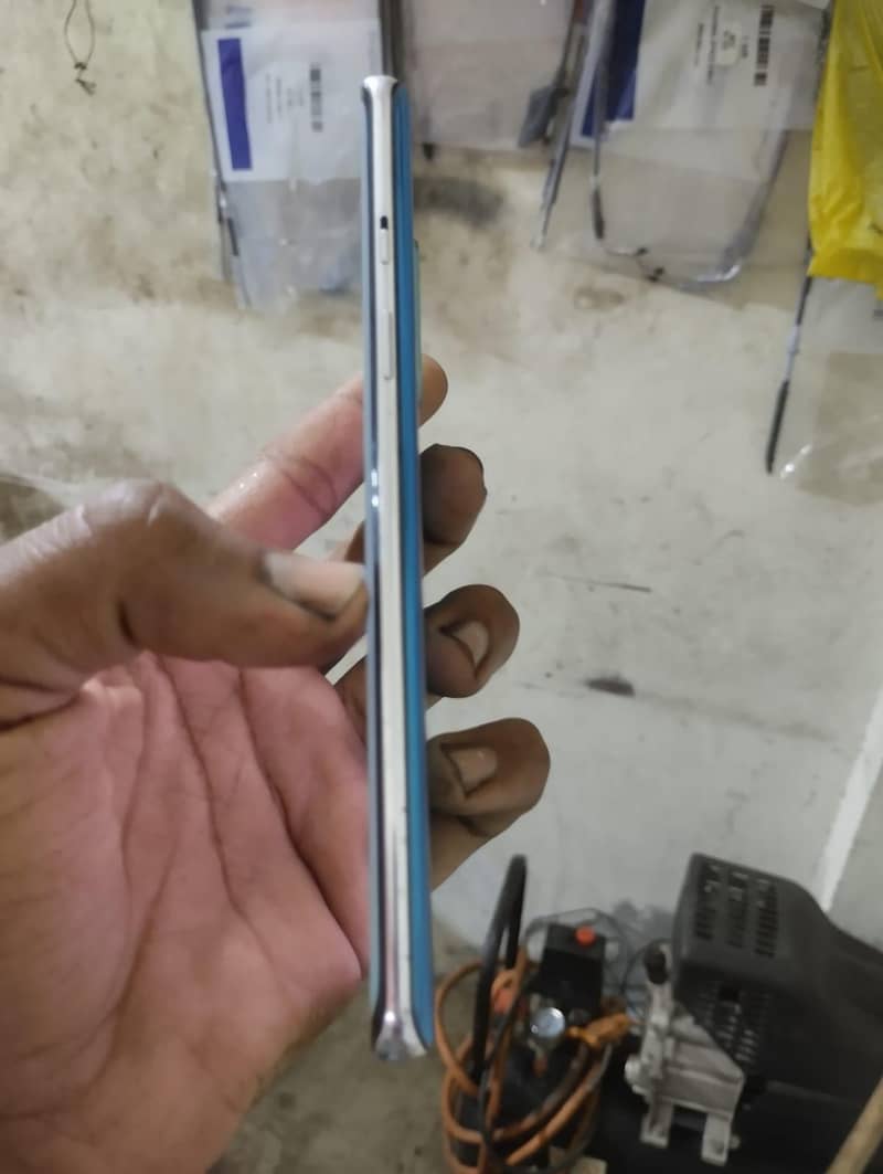 One Plus 8 5G 2
