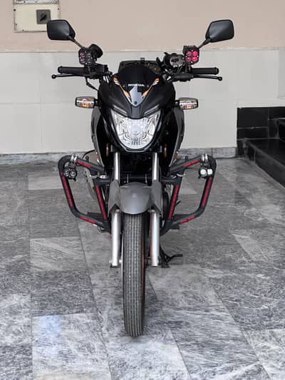 Honda cb 150f fully loaded