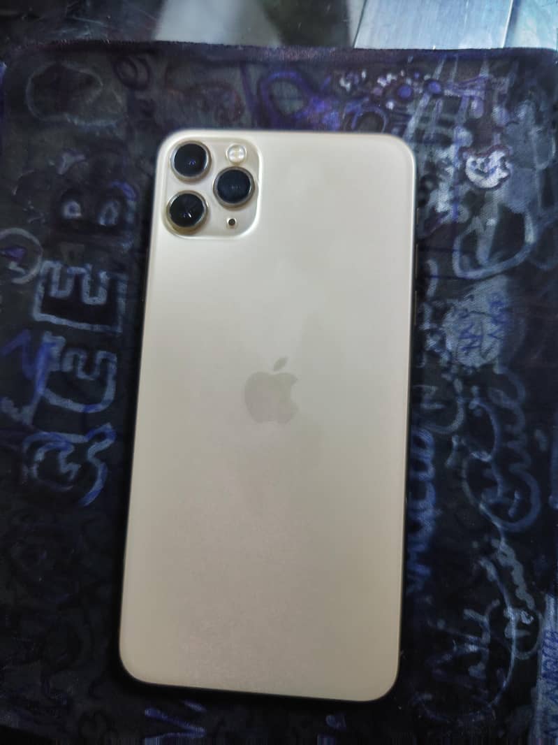 Apple iPhone 11 Pro Max 3