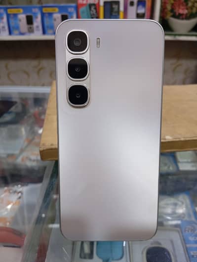 Infinix Hot 60 Pro