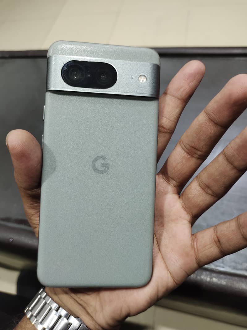 Pixel 8 1