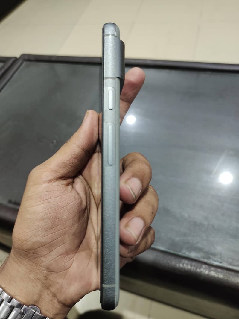 Pixel 8 2