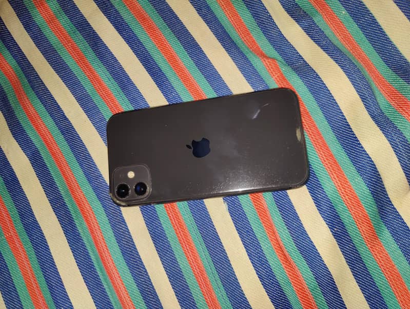 Apple iPhone 11 0