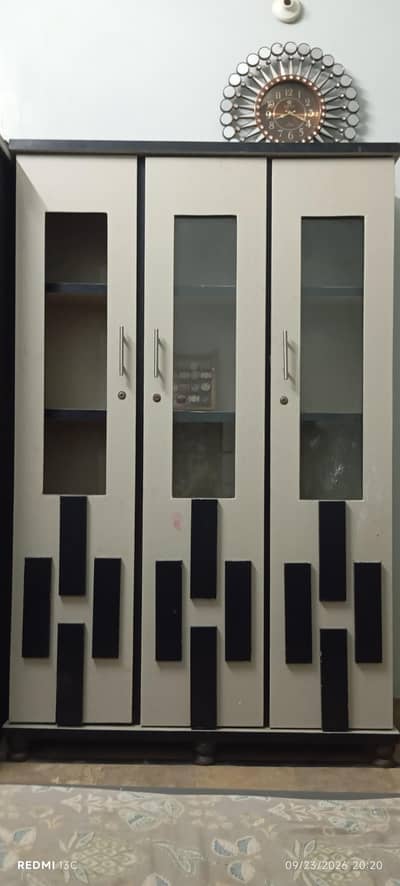 divider