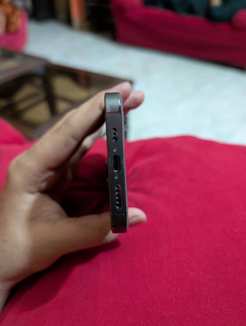 Apple iPhone 13 Pro 1