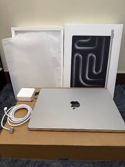Apple MacBook pro M2 Max ( M1.2. 3.4. 5pro. Air. Max
