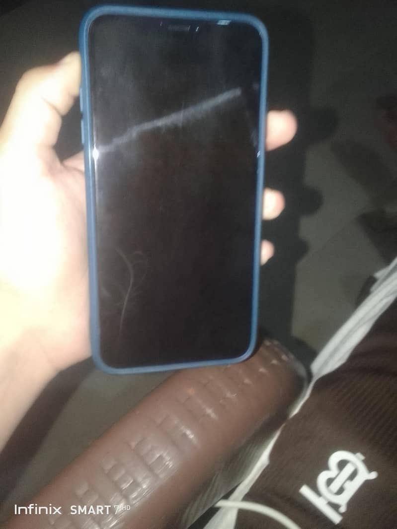Apple iPhone XS Max 0