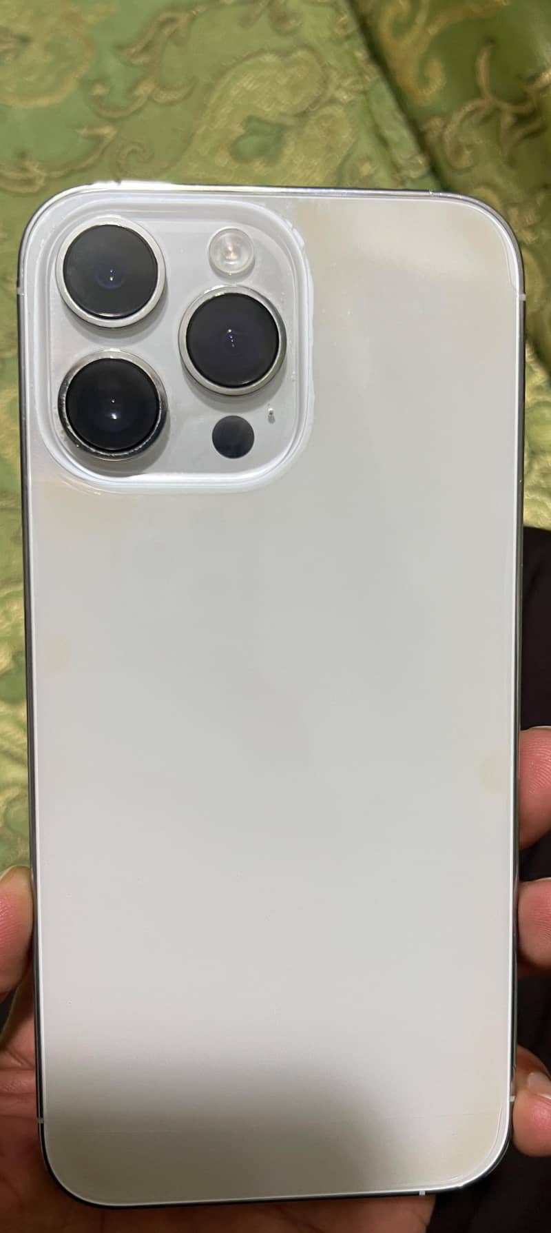 Apple iPhone 14 Pro Max 1