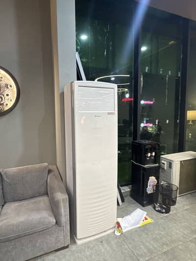 Dawlance 2 ton AC